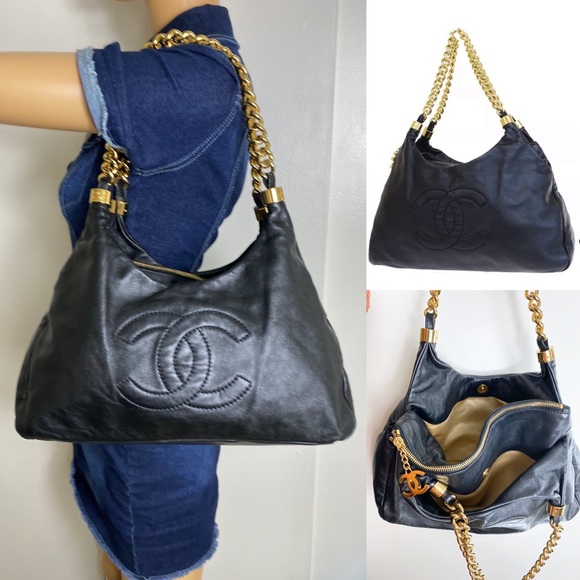 CHANEL Handbags - 💜LARGE💜AUTHENTIC ZIPPERED CLOSURE CHANEL